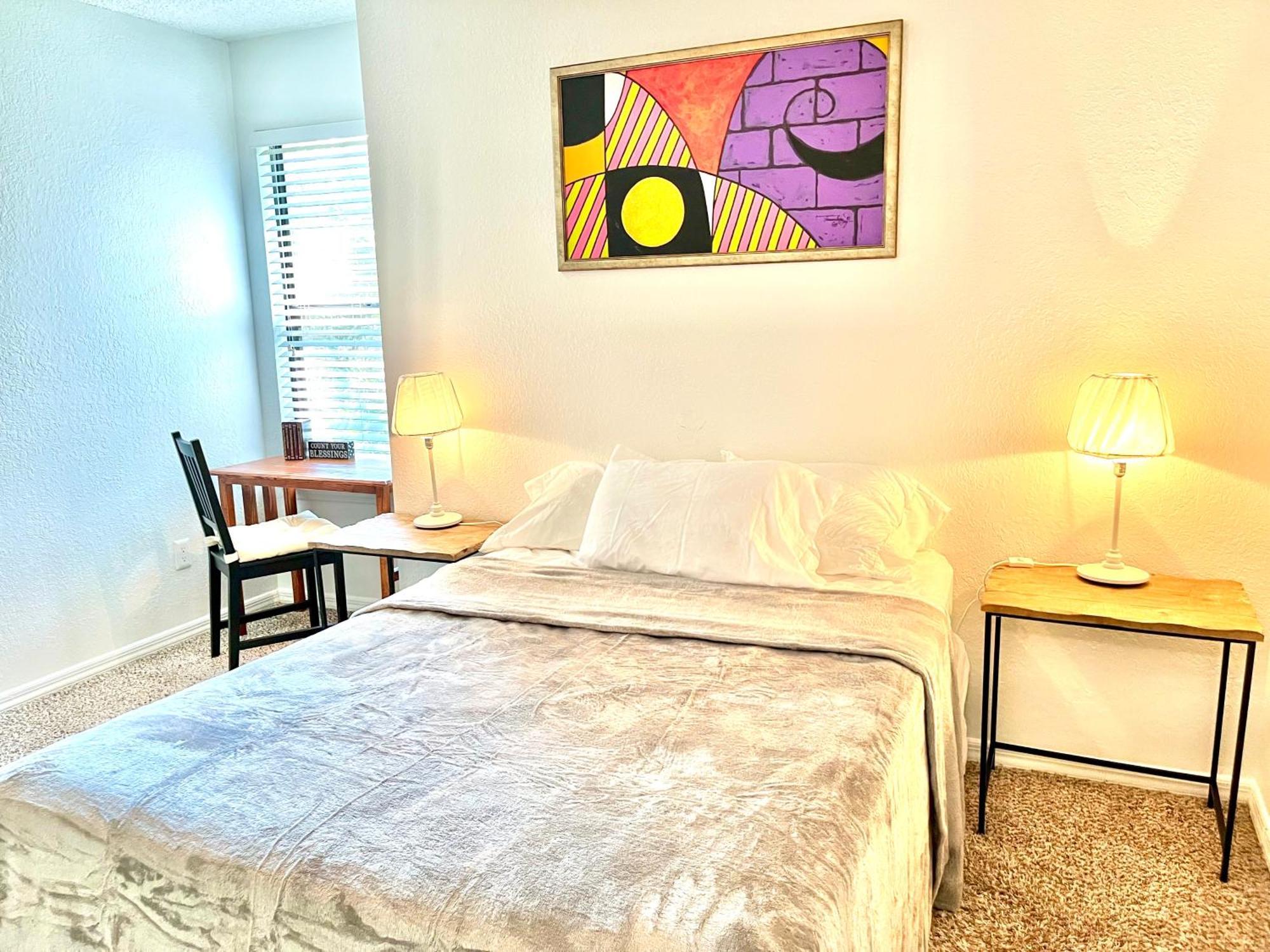 Daytona 2 Bed Apartment 10 Minutes To Beach With Balcony ポート・オレンジ エクステリア 写真