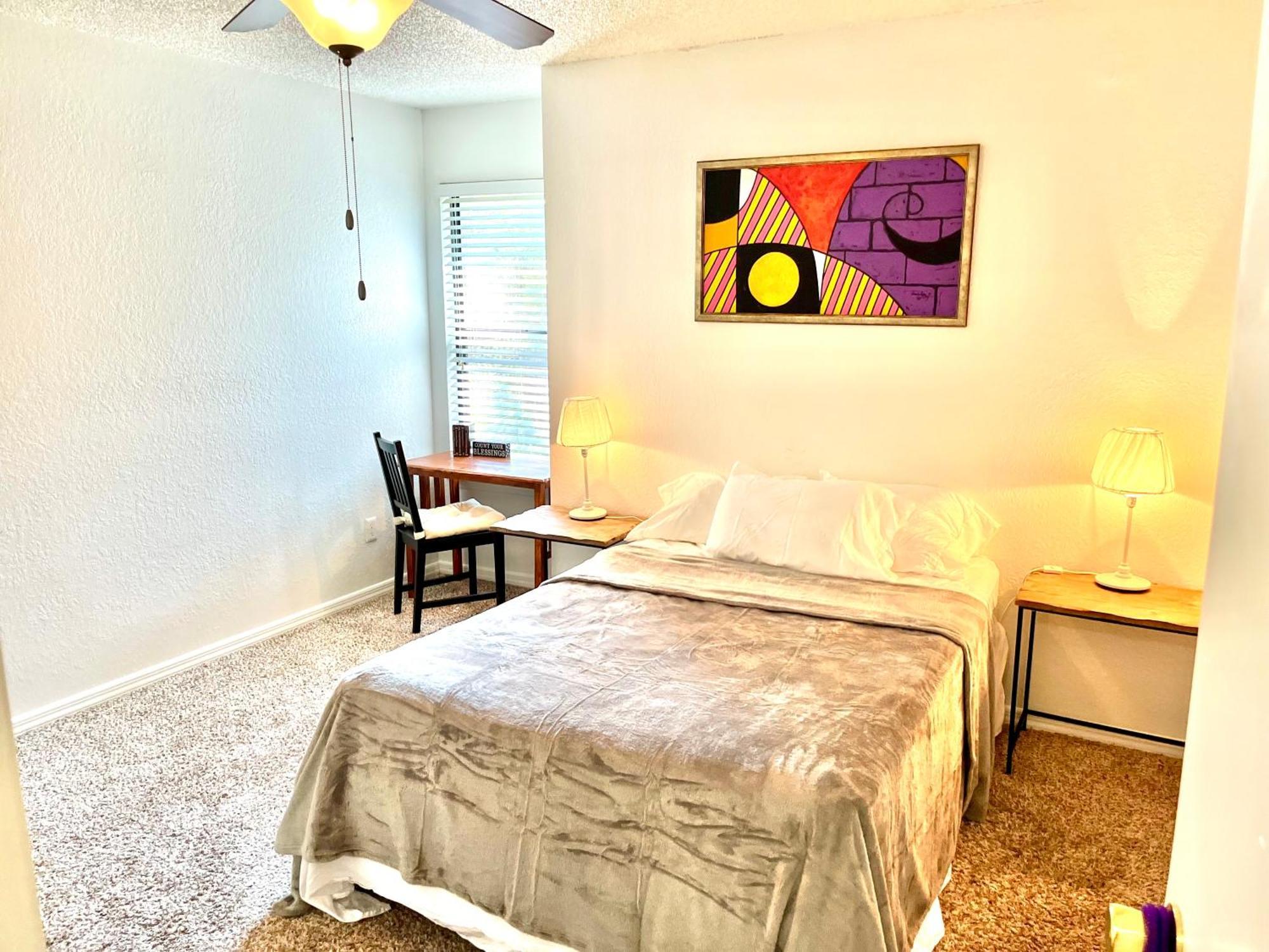 Daytona 2 Bed Apartment 10 Minutes To Beach With Balcony ポート・オレンジ エクステリア 写真