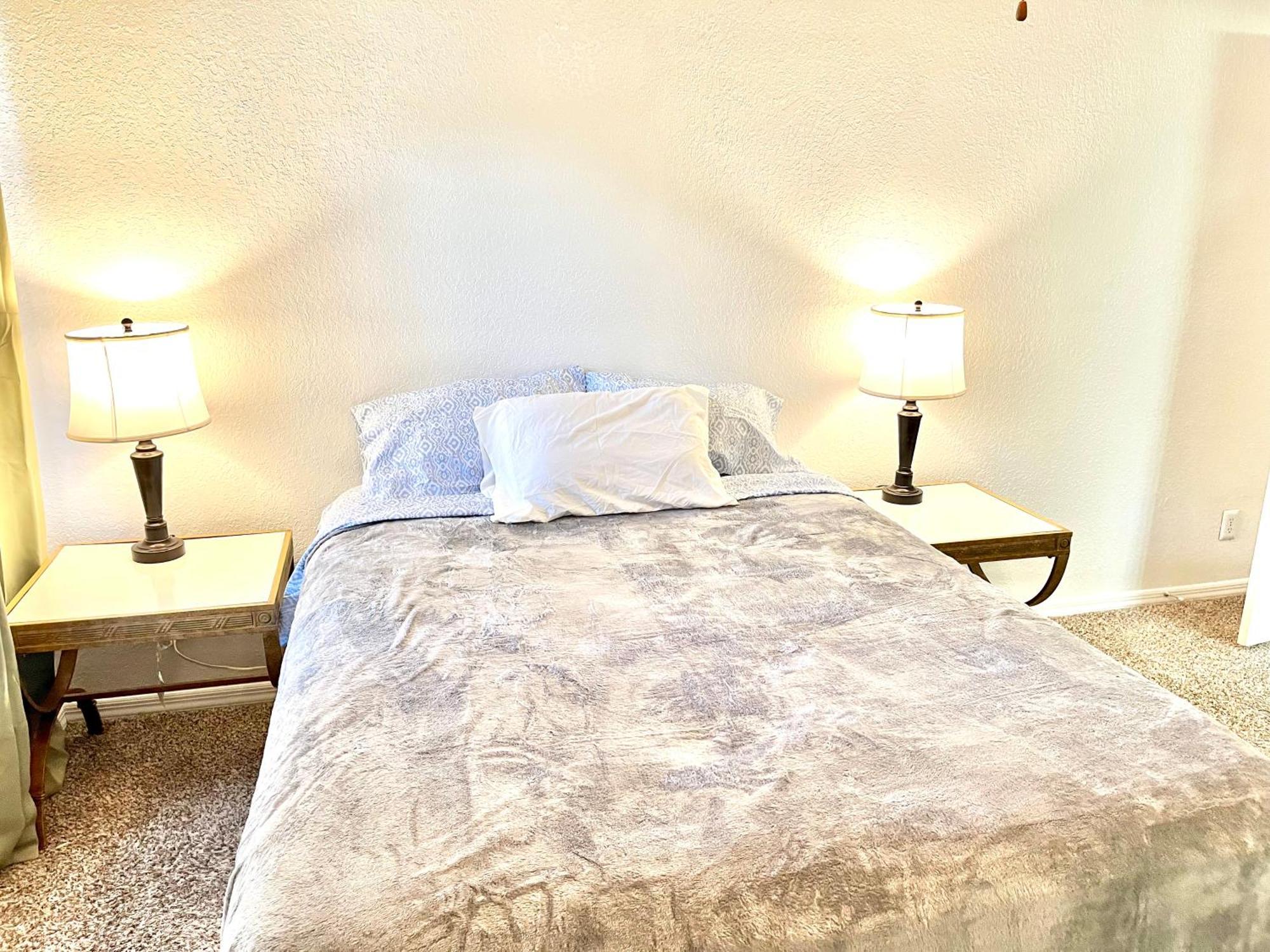 Daytona 2 Bed Apartment 10 Minutes To Beach With Balcony ポート・オレンジ エクステリア 写真