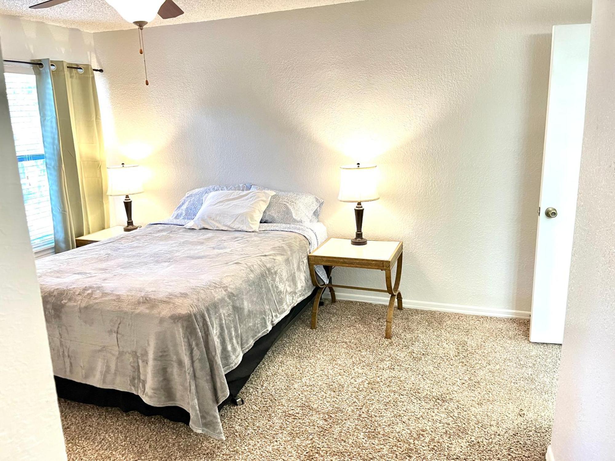 Daytona 2 Bed Apartment 10 Minutes To Beach With Balcony ポート・オレンジ エクステリア 写真